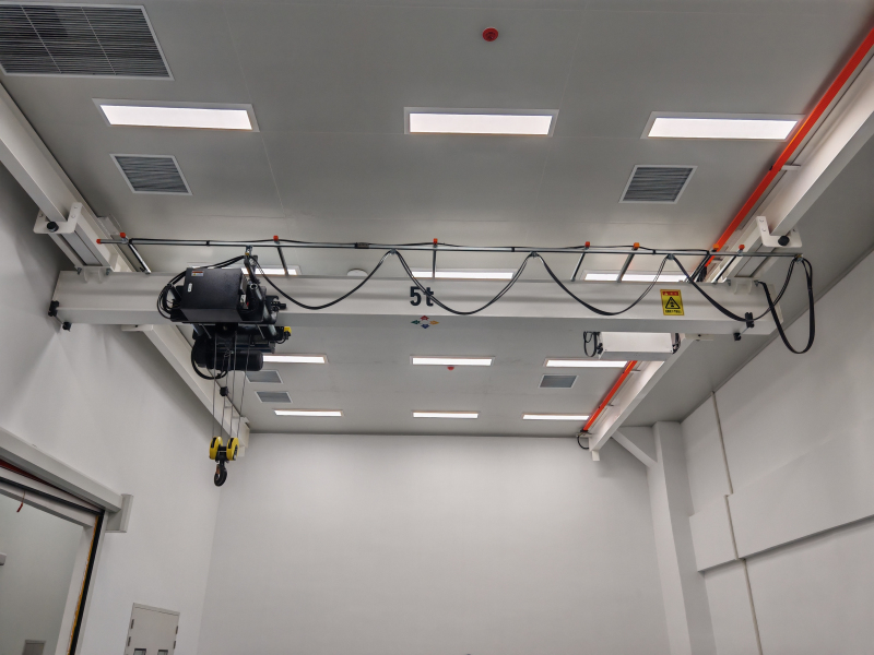 单梁防尘起重机